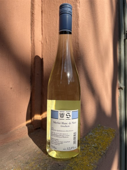 Preview: Schales Merlot Blanc de Noir QbA trocken