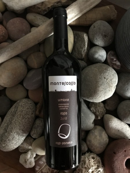 Villa Chiara MONTESCOSSO Vino Rosso Umbria IGT Torgiano
