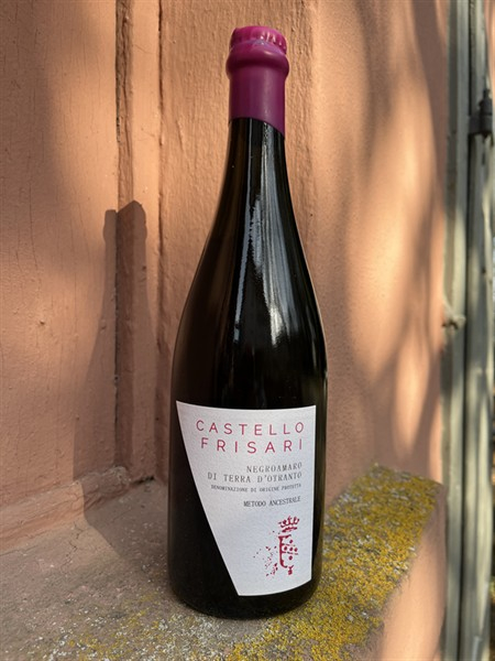 Castello Frisari Spumante Rosato Negroamaro Metodo Ancestral
