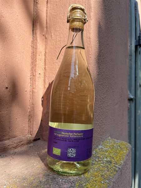 Wein von 3 Perlwein PETRINI trocken