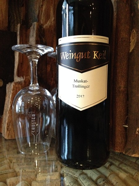 Keil Muskattrollinger halbtrocken