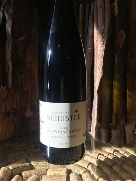 Schuster Roter Veltliner ALTWEINGARTEN